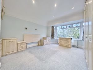 Photo 18- click for photo gallery